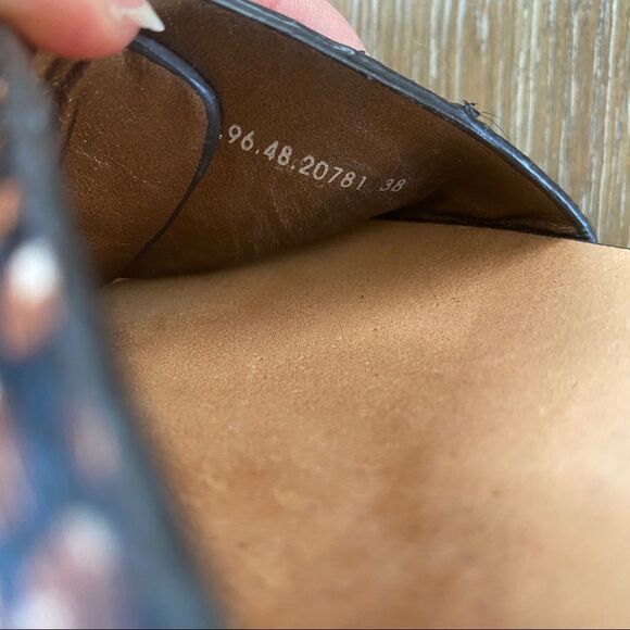 Adolfo Dominguez  hairy leather  wedges sandals 8 - Picture 6 of 7